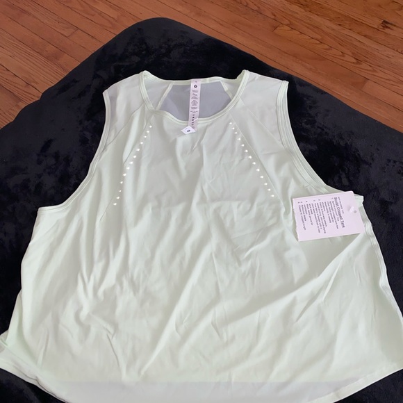 Lululemon Sculpt Cropped Tank Top - Picture 5 of 9